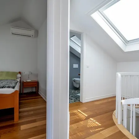 Apartments Inn Baska Voda Башка-Вода