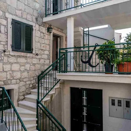 Apartment Apartments Inn Baska Voda