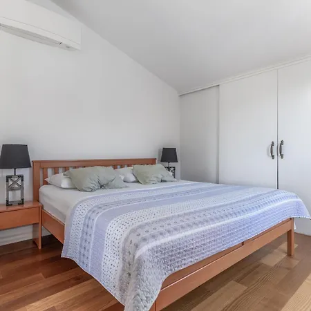 Apartment Apartments Inn Baska Voda