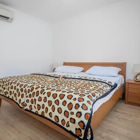 Apartment Apartments Inn Baska Voda